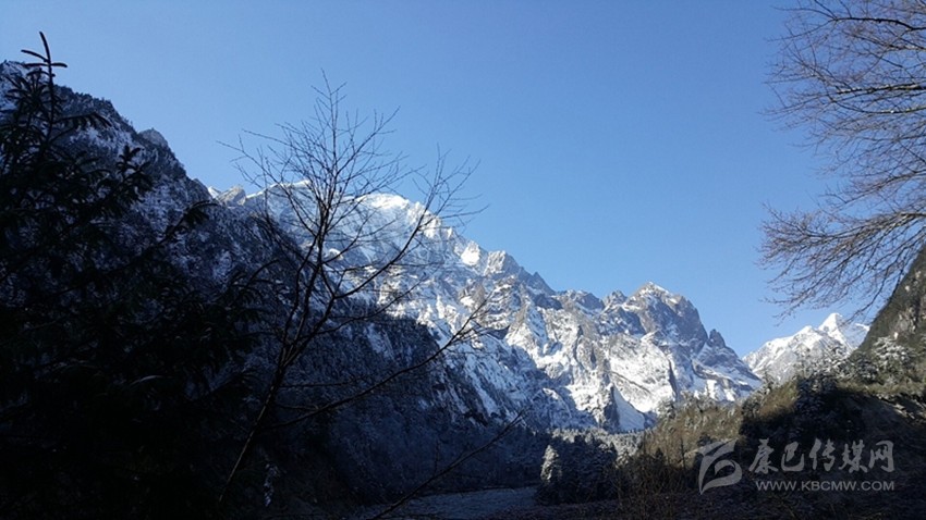 海螺溝這組冬日雪景圖請拿走！