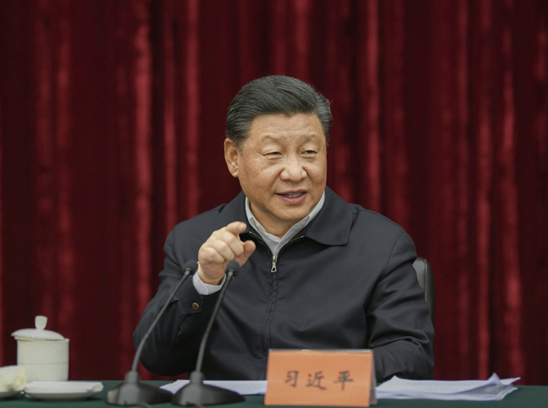2019年4月15日至17日，中共中央總書(shū)記、國家主席、中央軍委主席習近平在重慶考察，并主持召開(kāi)解決“兩不愁三保障”突出問(wèn)題座談會(huì )。這是4月16日下午，習近平主持召開(kāi)解決“兩不愁三保障”突出問(wèn)題座談會(huì )并發(fā)表重要講話(huà)。新華社記者 謝環(huán)馳 攝
